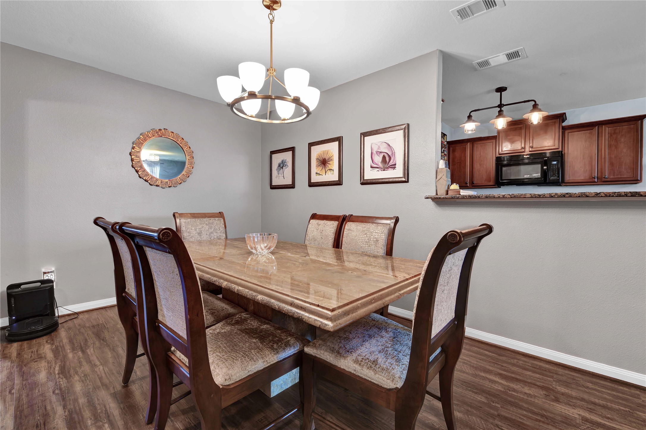 1827 Garnet Breeze Drive Rosharon, TX 77583 - Photo 14 of 23 a view of a dining room with furniture
