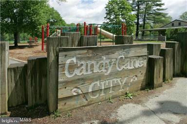 8205 Grubb Road, Unit G202 Silver Spring, MD 20910 - Photo 15 of 20