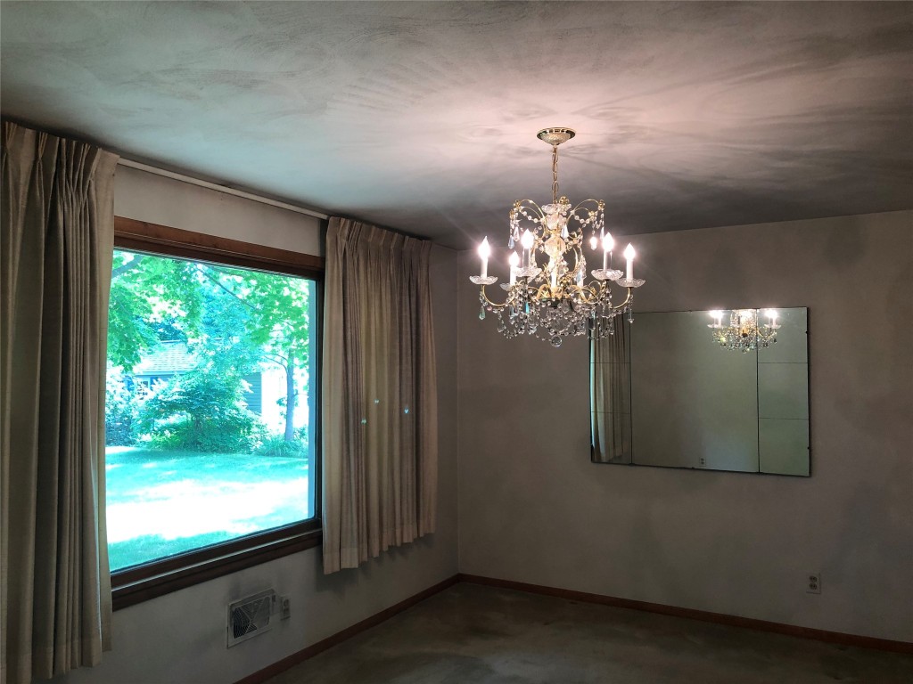 25 Boland Road Binghamton, NY 13905 - Photo 8 of 27 Gallery Image 8