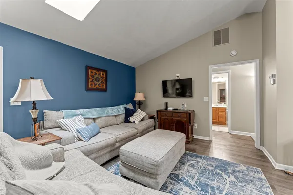 $265,000 | 506 Red Bud Drive, Unit 506, Mahomet, IL 61853