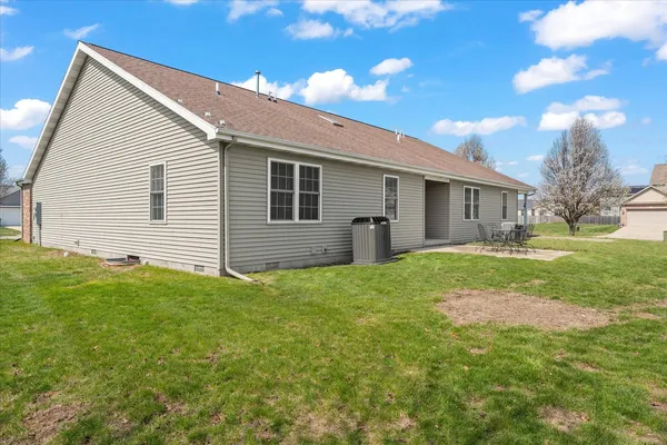 $265,000 | 506 Red Bud Drive, Unit 506, Mahomet, IL 61853