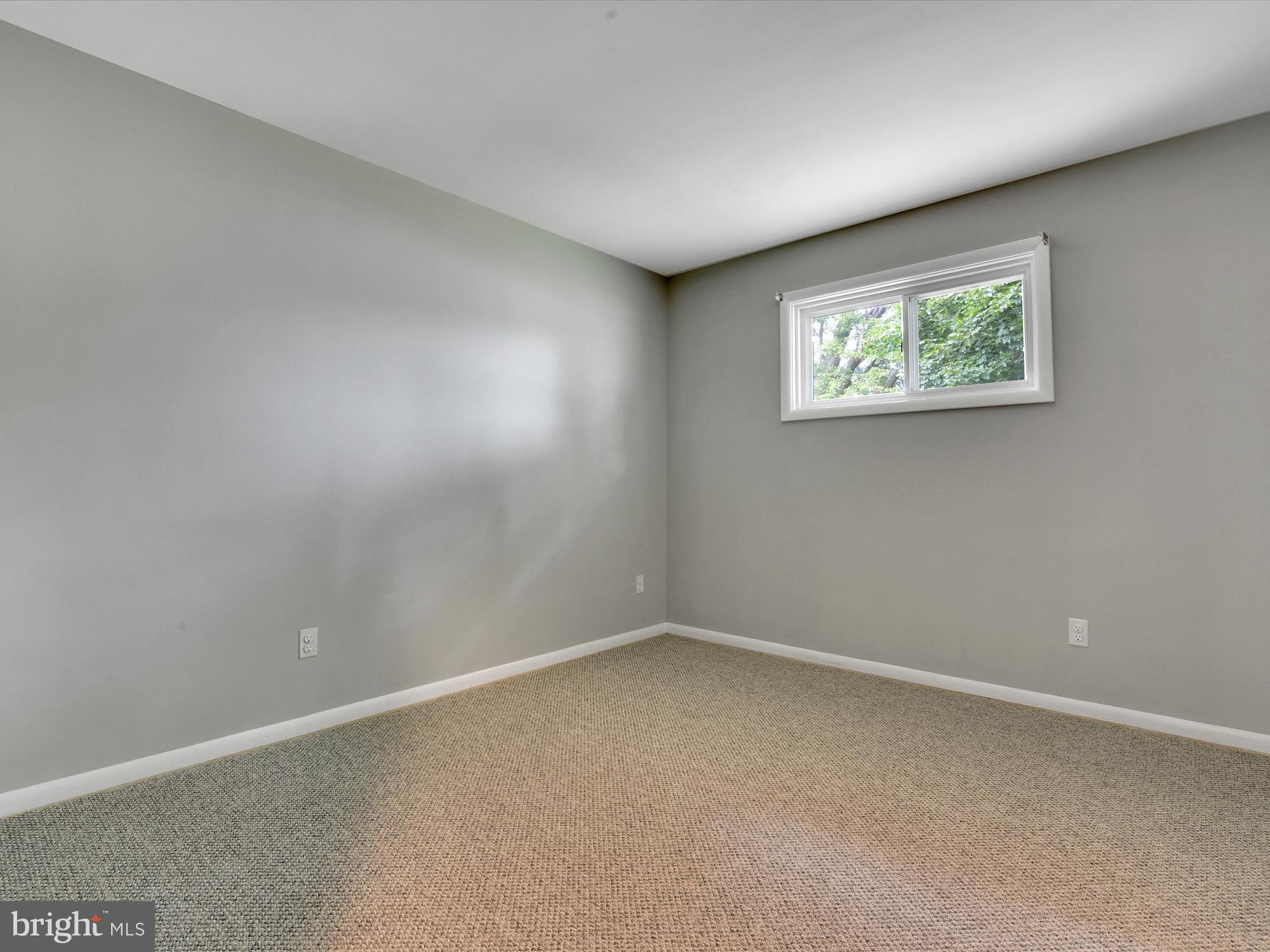 116 Elmwood Road Lancaster, PA 17602 - Photo 12 of 25 Bedroom 1