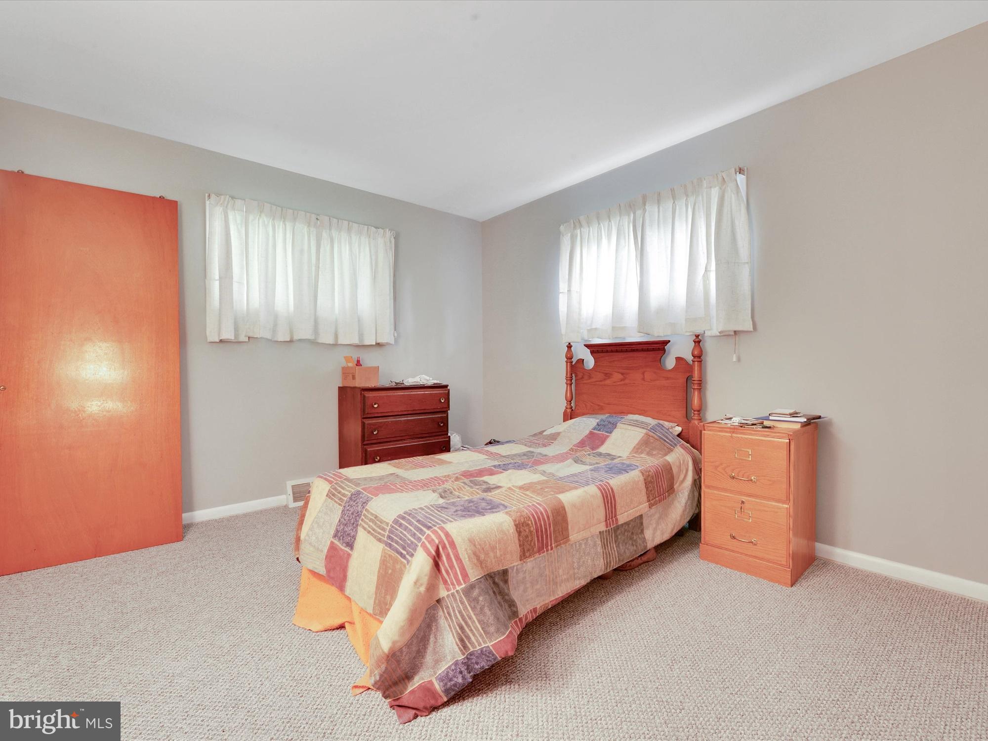 116 Elmwood Road Lancaster, PA 17602 - Photo 14 of 25 Bedroom 3