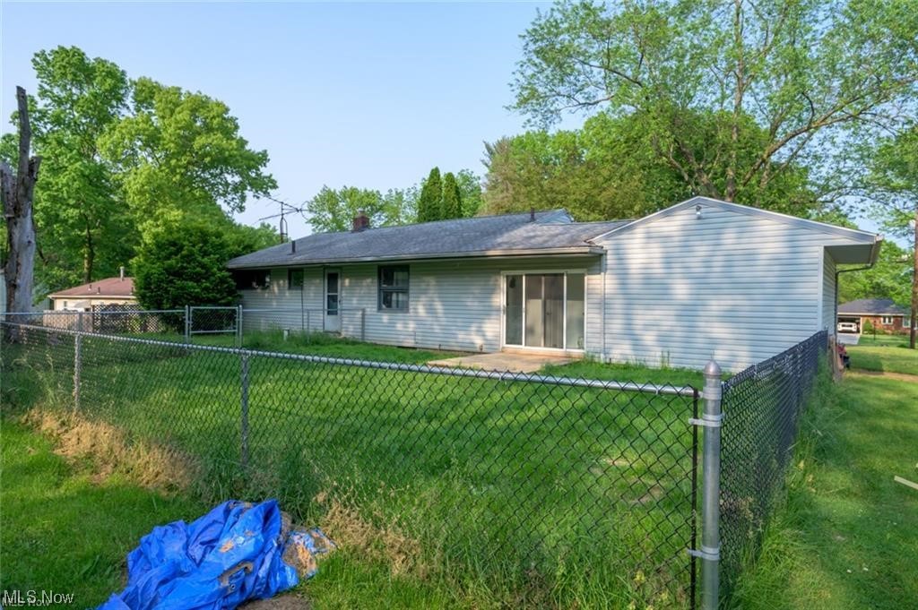 232 North Messner Road New Franklin, OH 44319 - Photo 3 of 14
