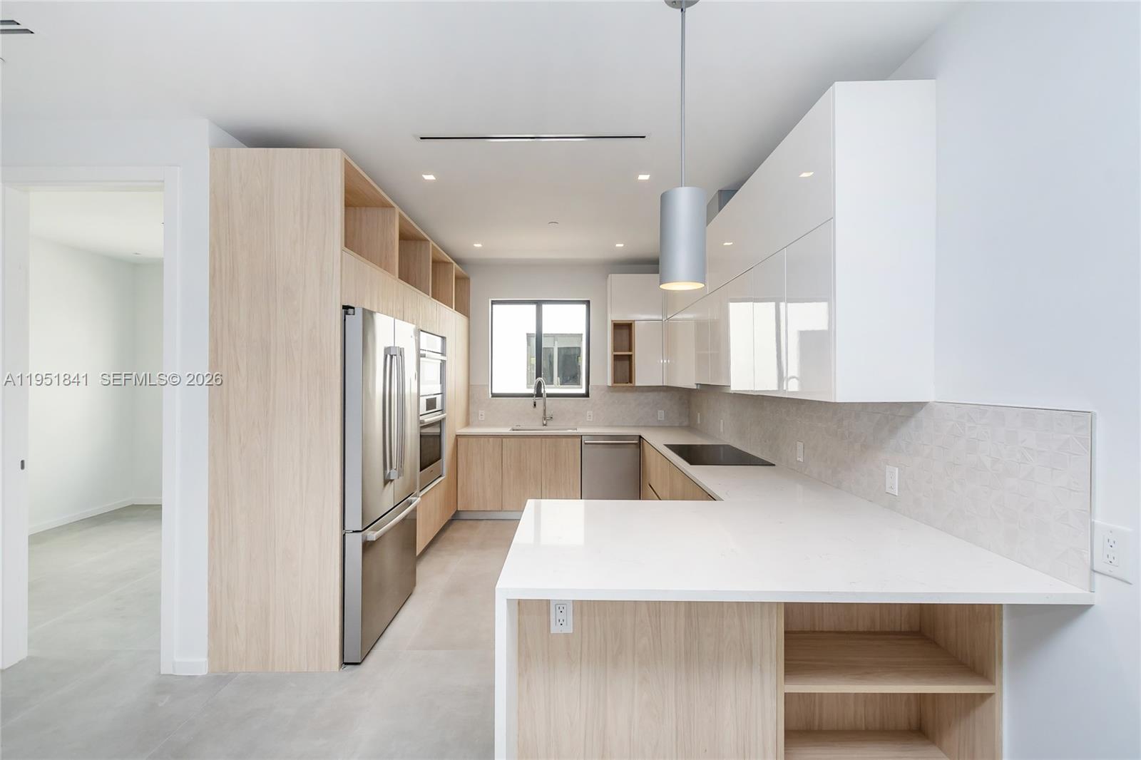 3264 Bird Avenue Miami, FL 33133 - Photo 4 of 24