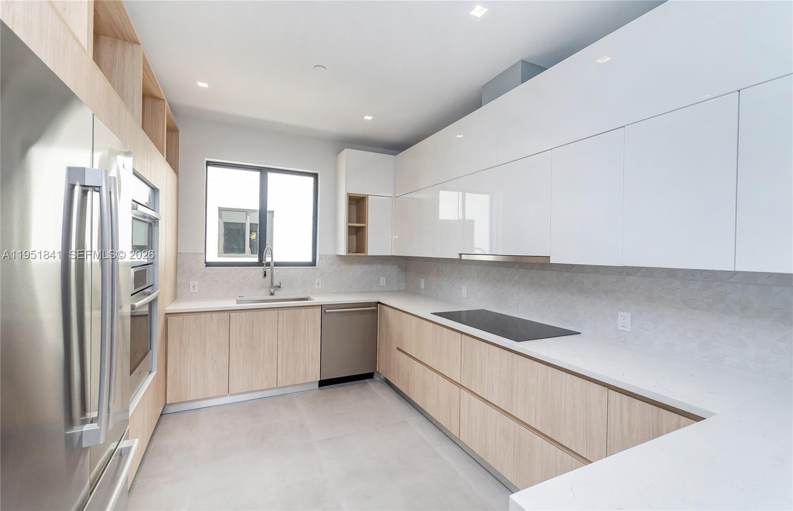 3264 Bird Avenue Miami, FL 33133 - Photo 9 of 24