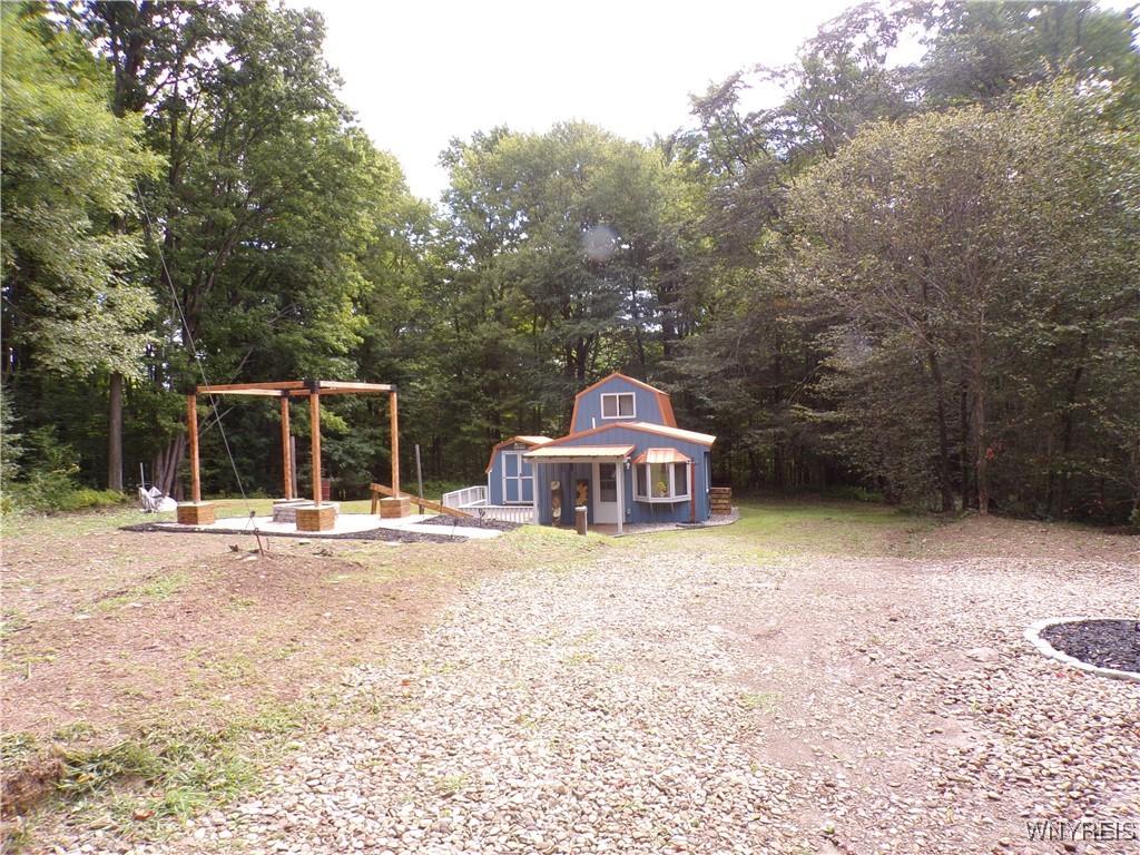 9240 Hoyett Road, Unit 17 Clarksville, NY 14727 - Photo 2 of 21