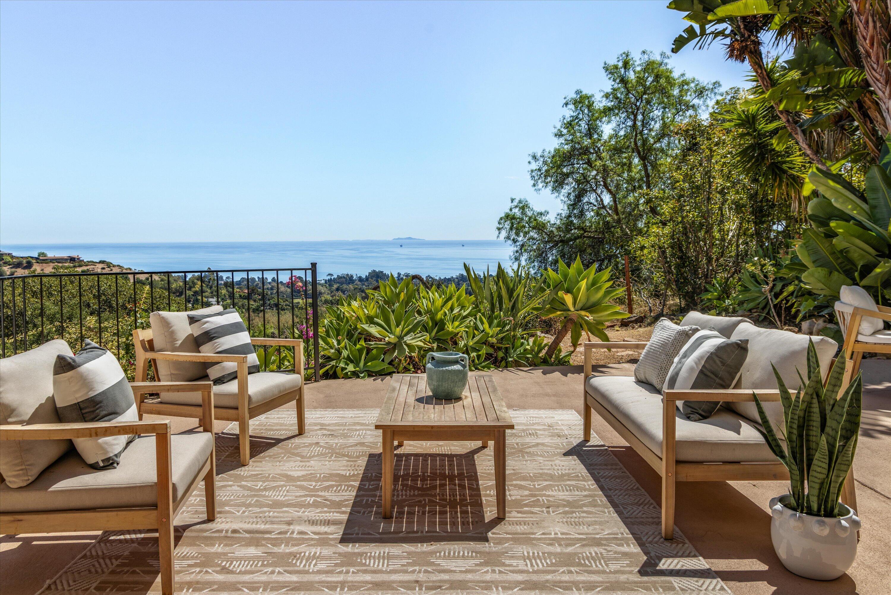 2745 Torito Road Santa Barbara, CA 93108 - Photo 12 of 27 Indoor Outdoor Living