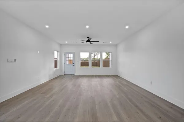 $2,575 | 3415 Wendelkin Street, Dallas, TX 75215