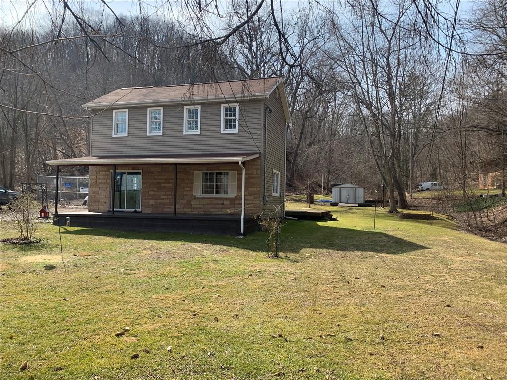 1435 Sharon Road New Brighton, PA 15066 - Photo 4 of 22