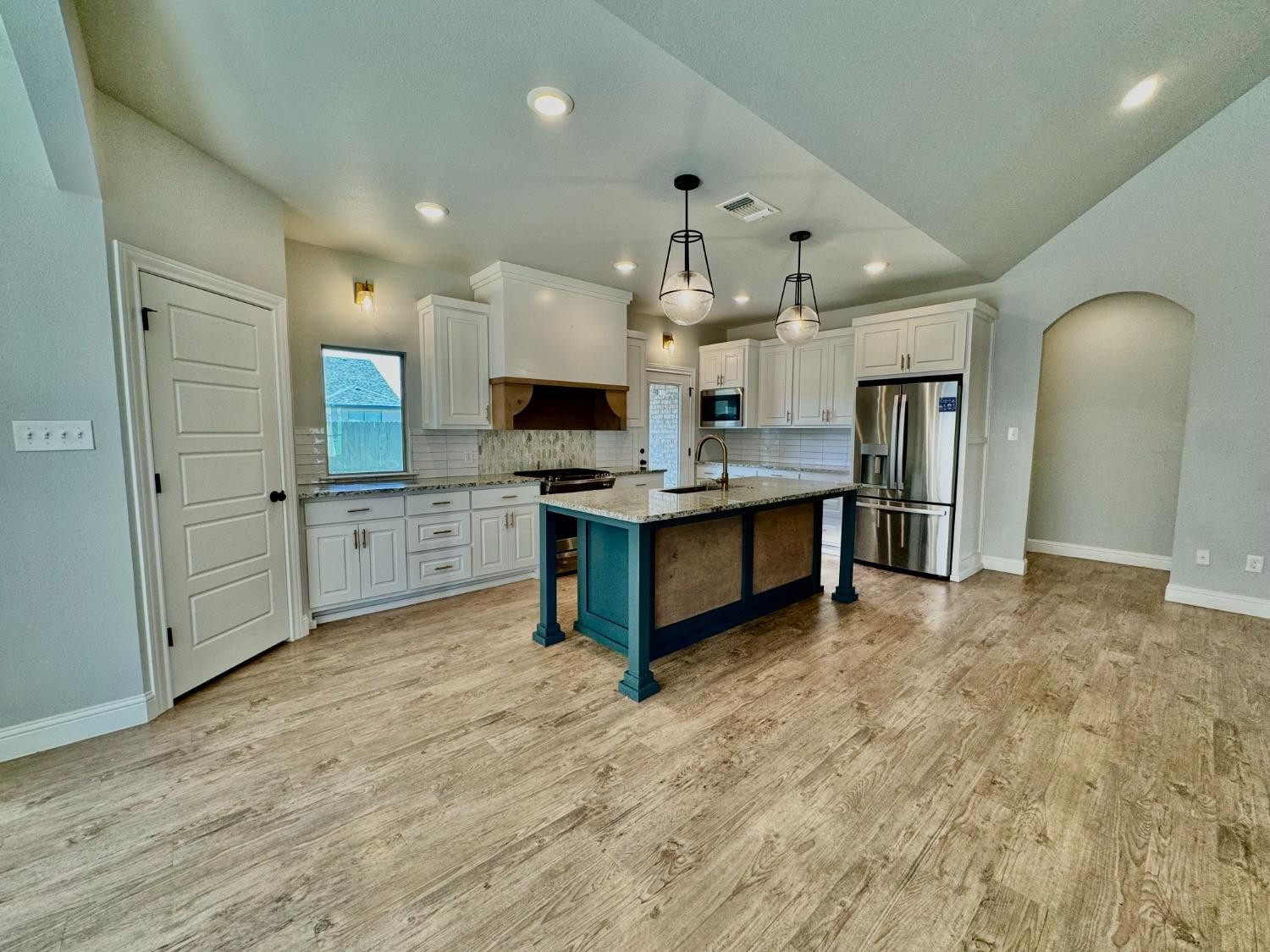 5607 117th Street Lubbock, TX 79424 - Photo 4 of 30 Photo 4