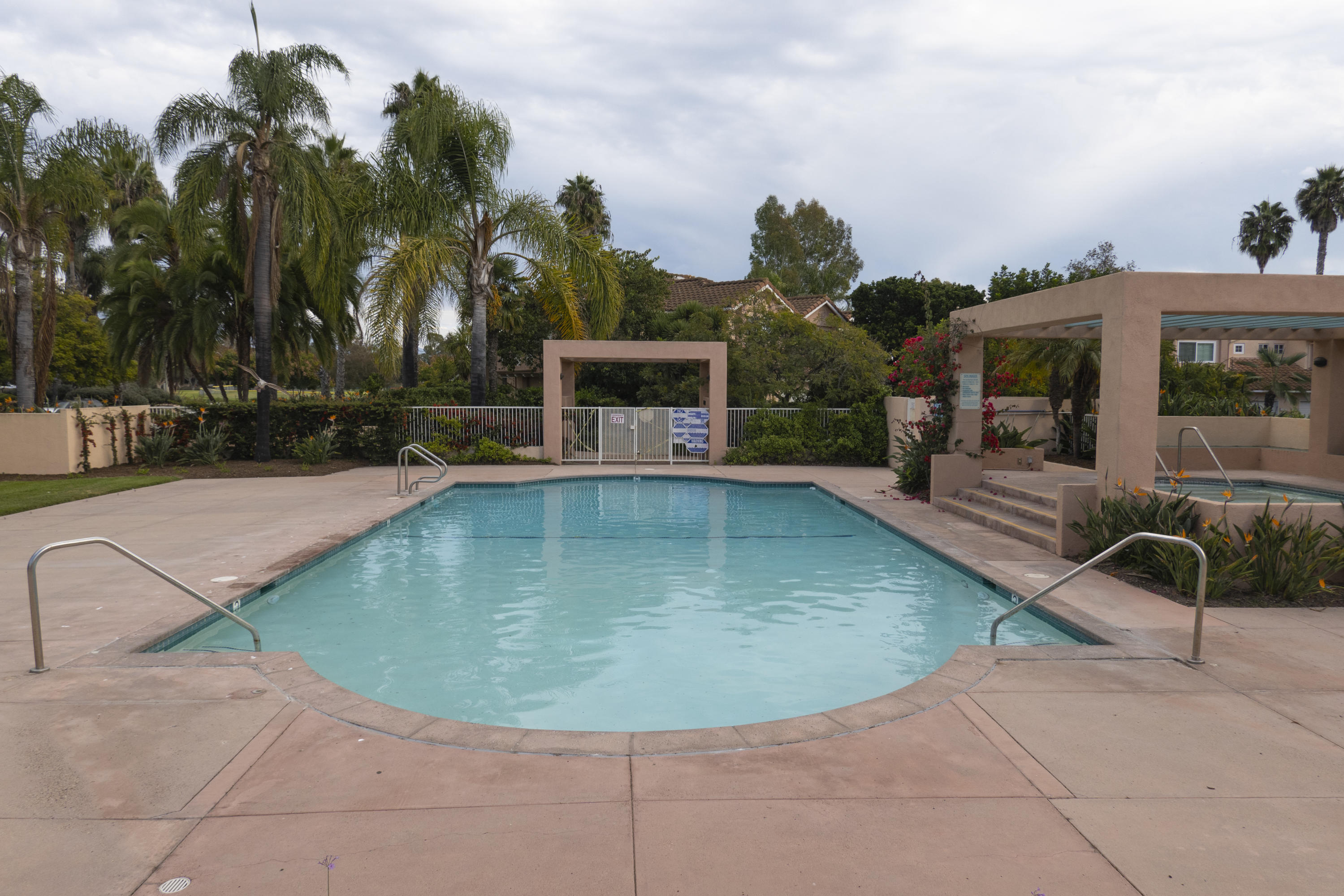 322 La Salle Road Goleta, CA 93117 - Photo 26 of 28 Pool Common Area