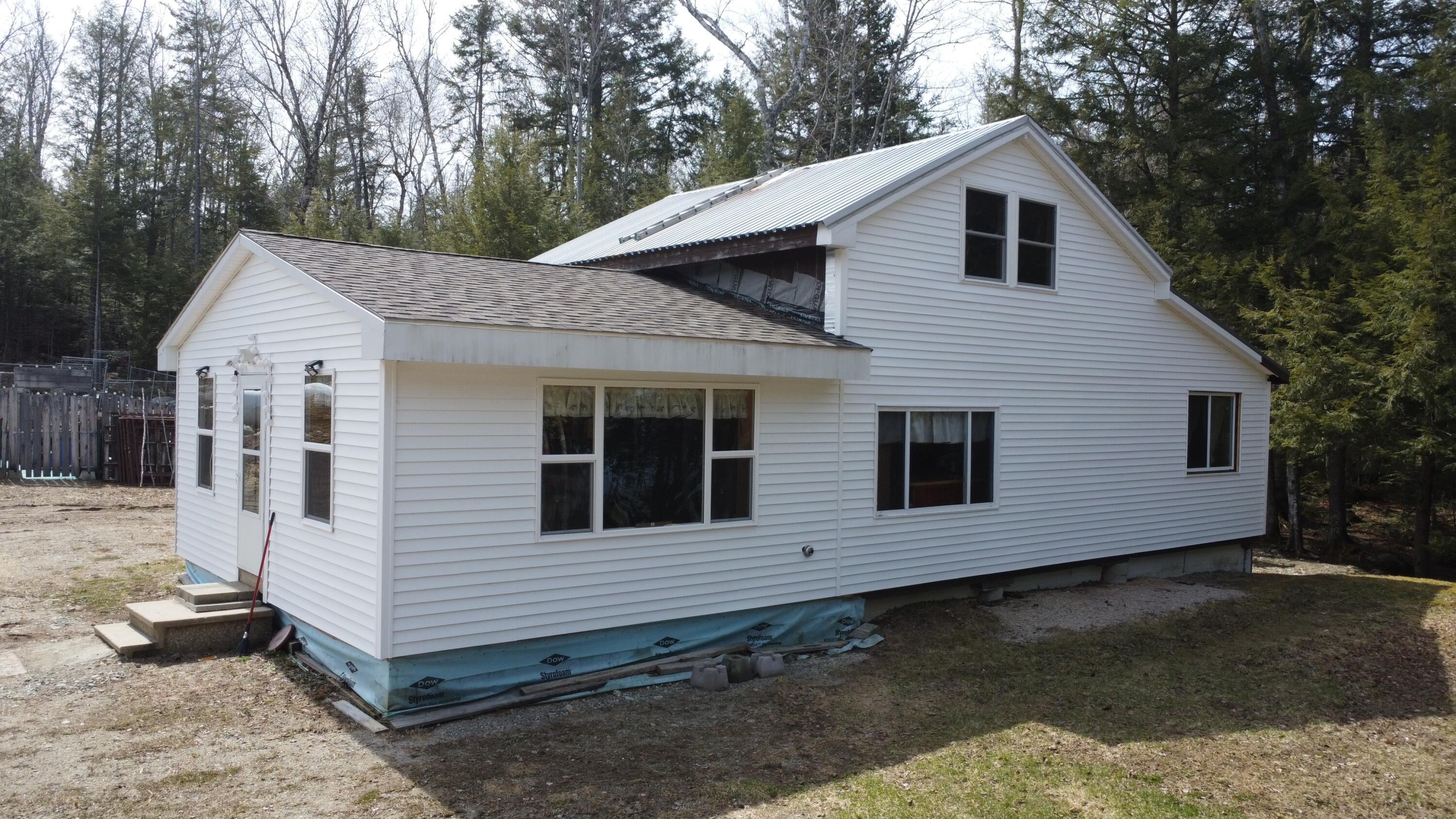 338 Weatherbee Pt Road Lincoln, ME 04457 - Photo 1 of 26 1. Exterior