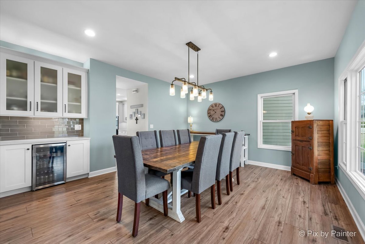 12N901 Coombs Road Elgin, IL 60124 - Photo 9 of 84