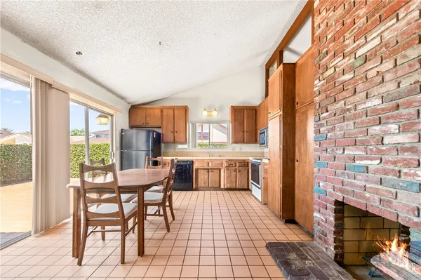 $749,999 | 9002 Scott Street, Bellflower, CA 90706