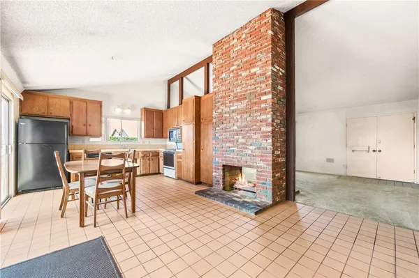 $749,999 | 9002 Scott Street, Bellflower, CA 90706