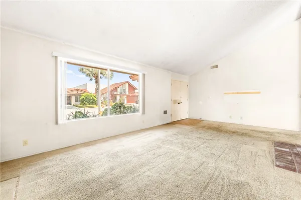 $749,999 | 9002 Scott Street, Bellflower, CA 90706