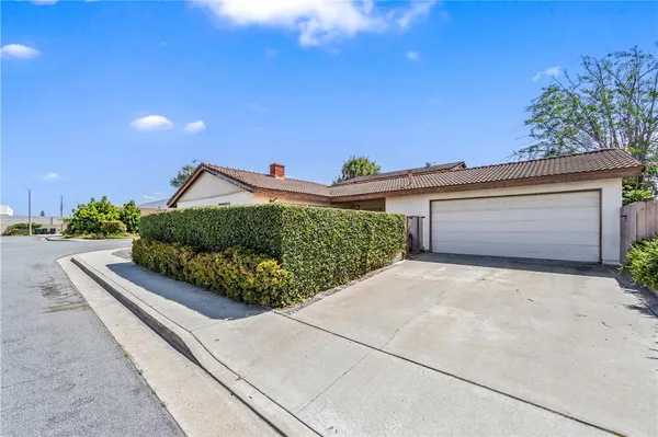 $749,999 | 9002 Scott Street, Bellflower, CA 90706