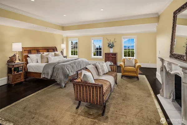 $5,950,000 | 623 West Highland Drive, Seattle, WA 98119