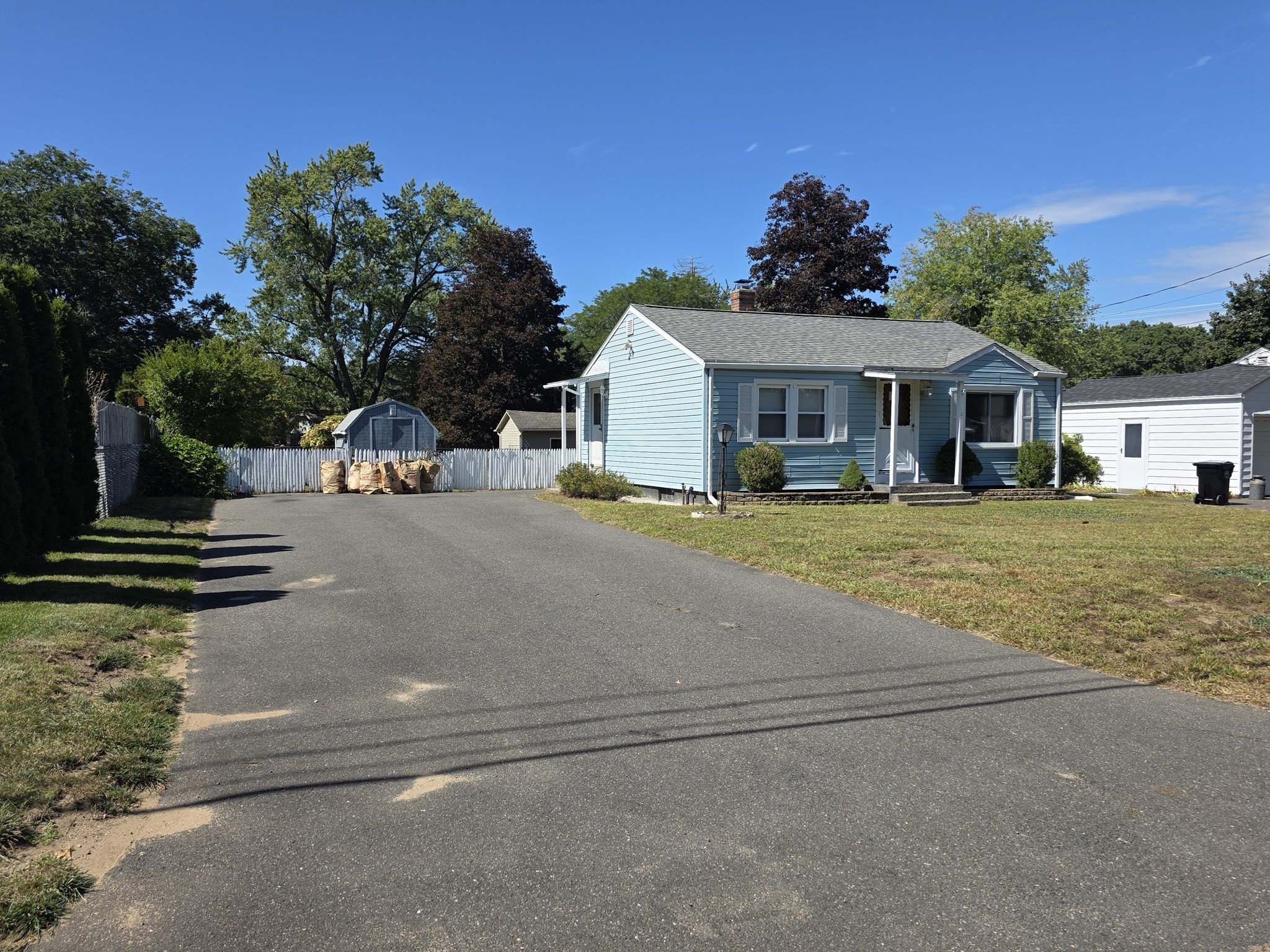 11 Brigham Road South Hadley, MA 01075 - Photo 1 of 23 Gallery Image 1