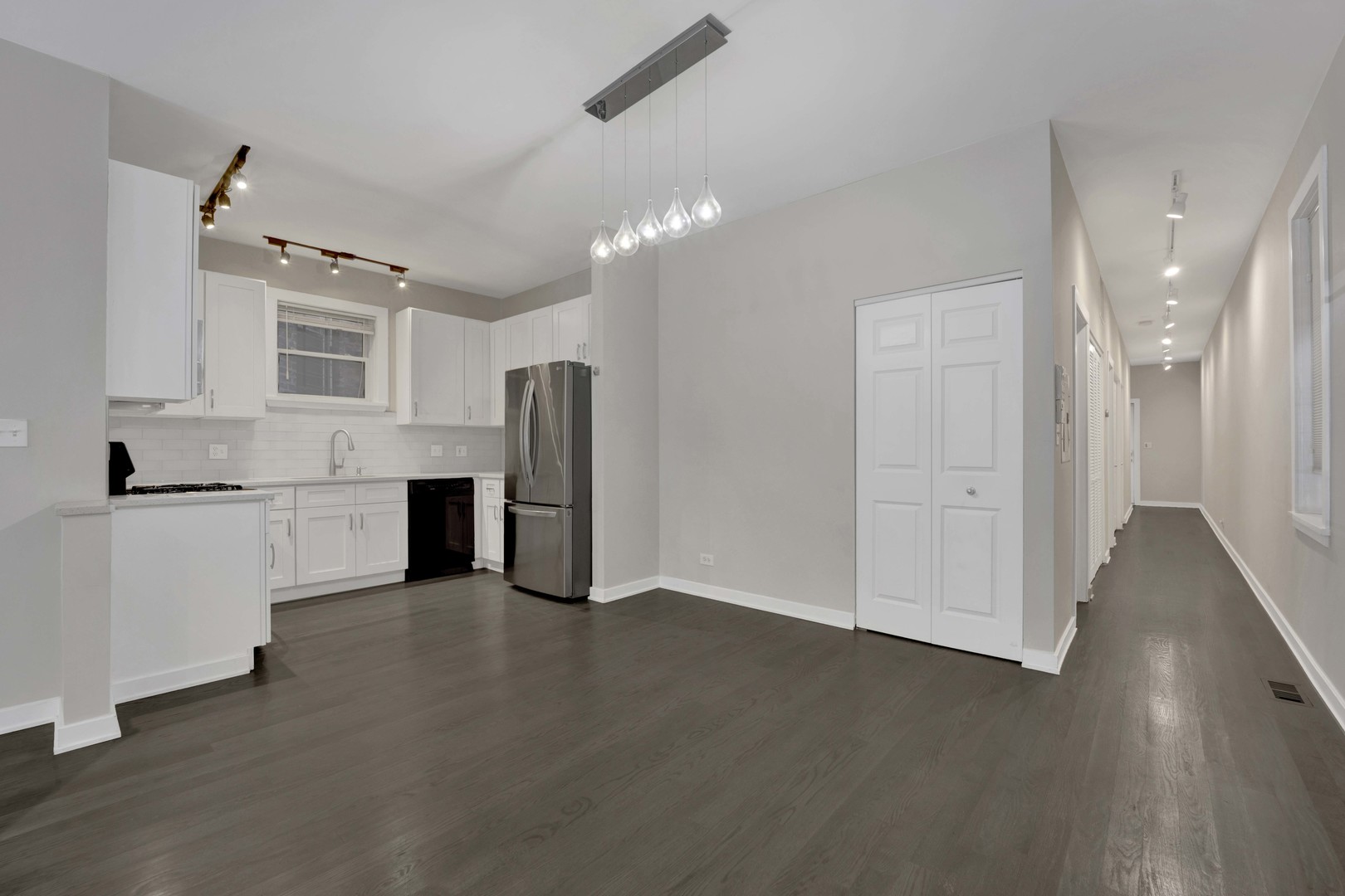 1311 West Fillmore Street, Unit A Chicago, IL 60607 - Photo 9 of 29 Gallery Image 9