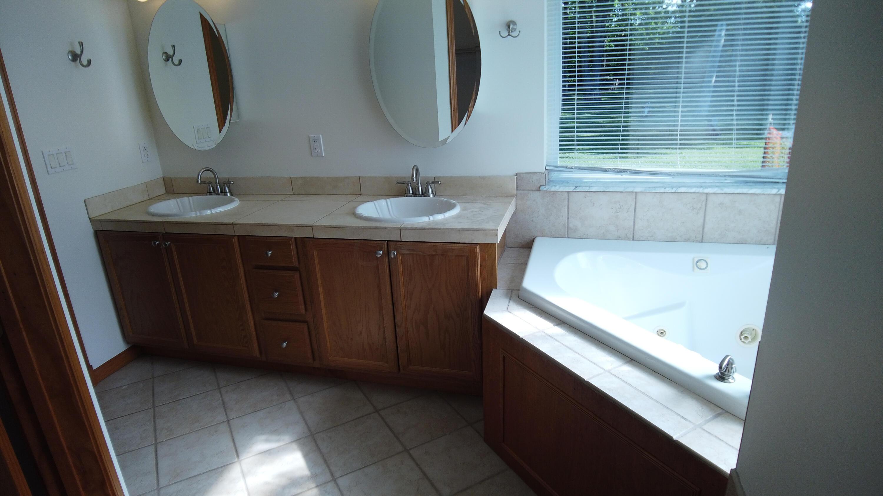 5663 Blacks Road Southwest Pataskala, OH 43062 - Photo 10 of 71