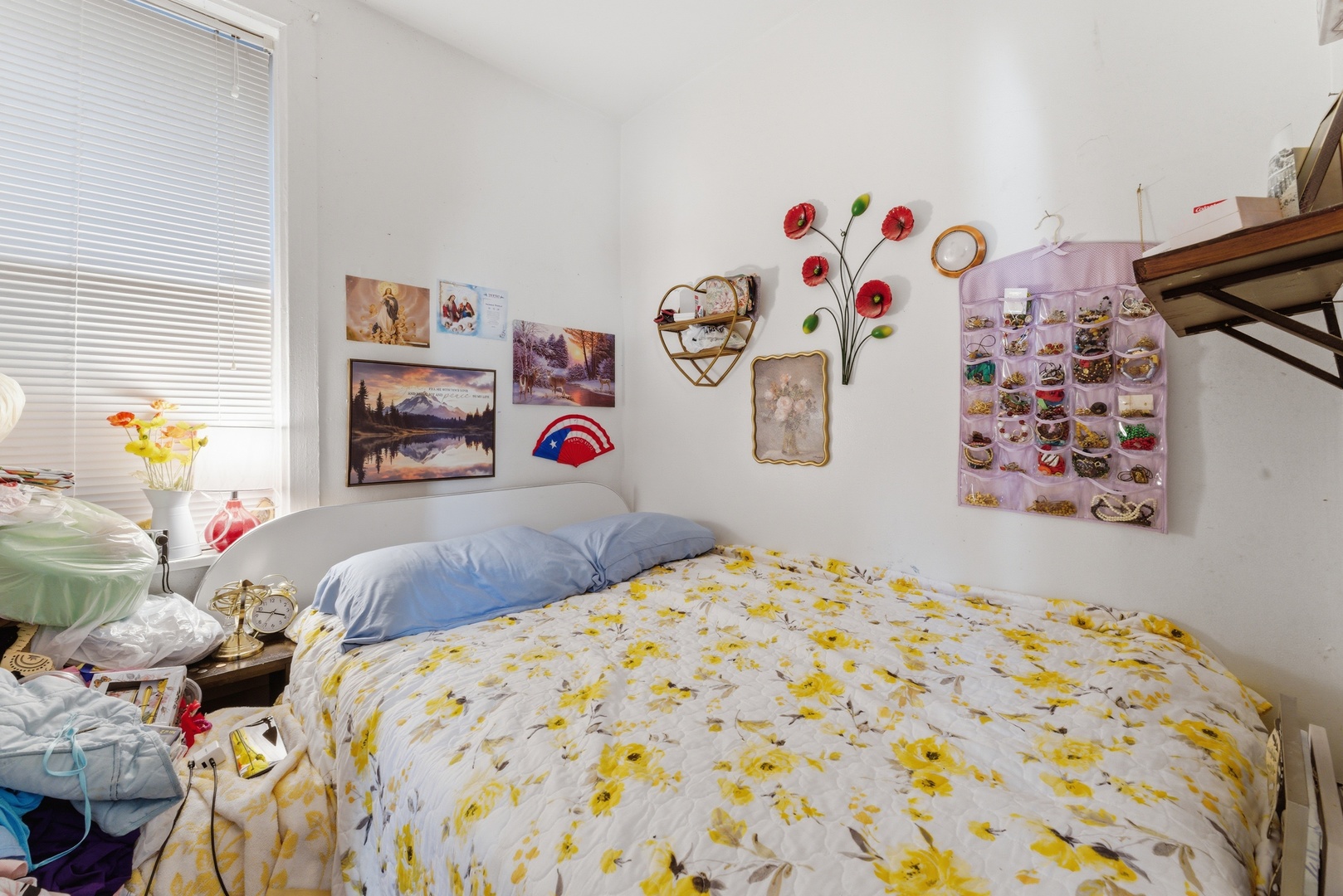 3820 West George Street Chicago, IL 60618 - Photo 21 of 36