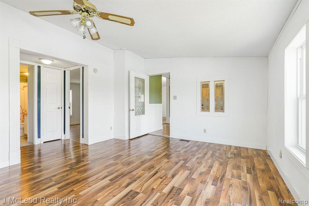 8991 Barnes Road Millington, MI 48746 - Photo 20 of 41