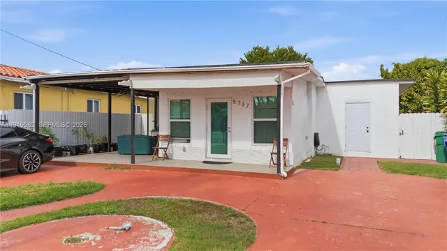 $5,000 | 5737 Southwest 6th Street, Miami, FL 33144