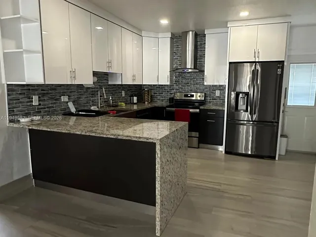 $5,000 | 5737 Southwest 6th Street, Miami, FL 33144