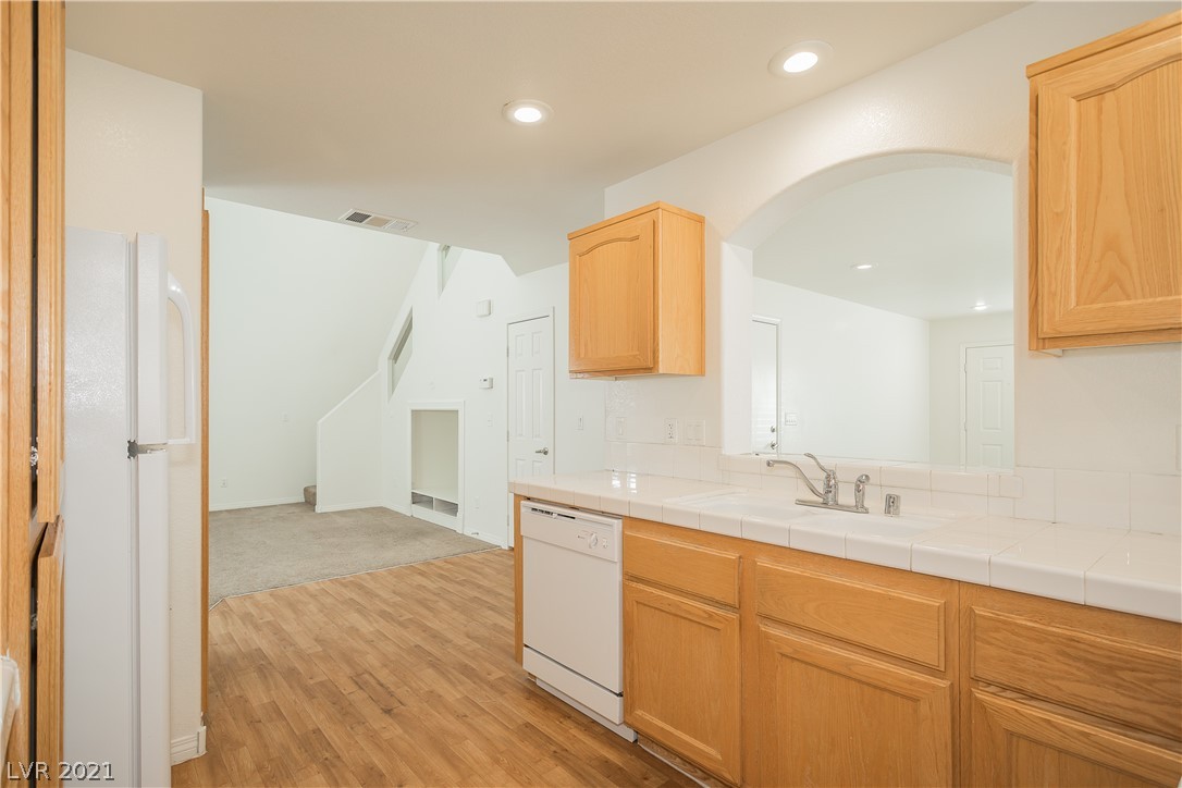 7254 Dicentra Road Las Vegas, NV 89113 - Photo 11 of 20