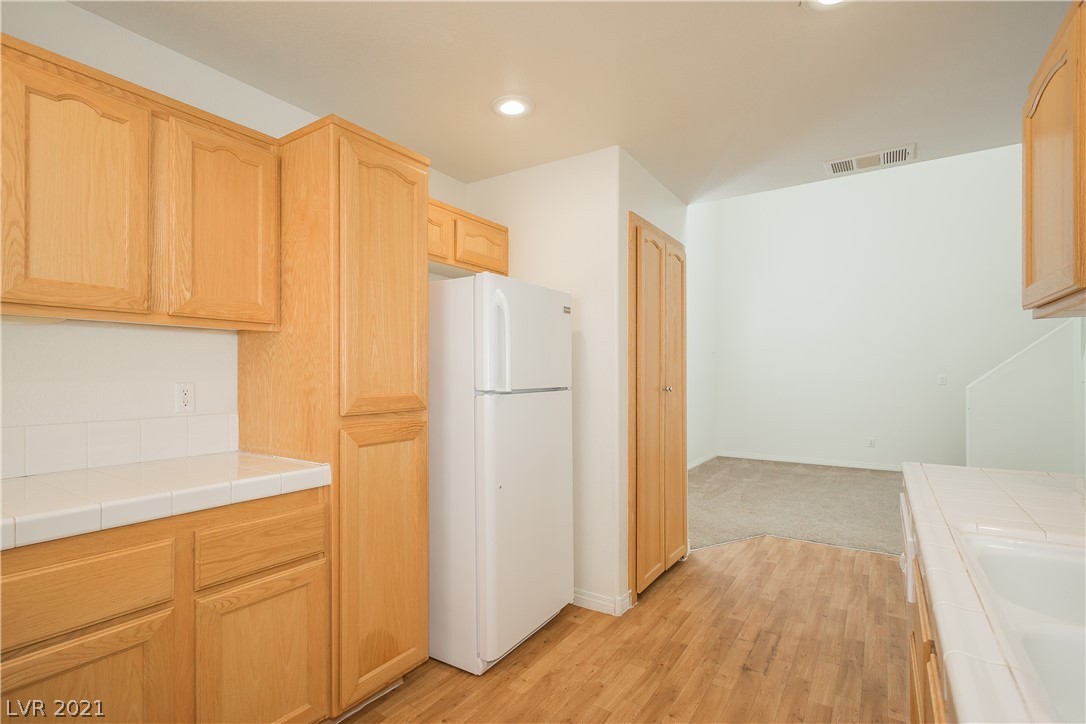 7254 Dicentra Road Las Vegas, NV 89113 - Photo 12 of 20