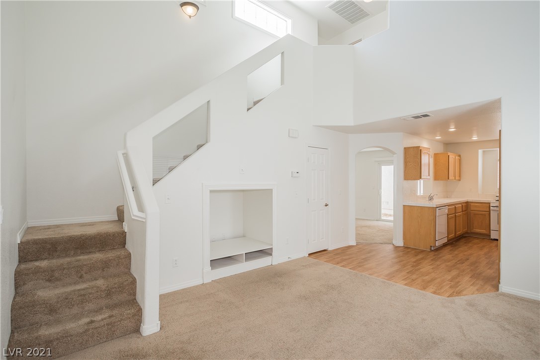 7254 Dicentra Road Las Vegas, NV 89113 - Photo 6 of 20