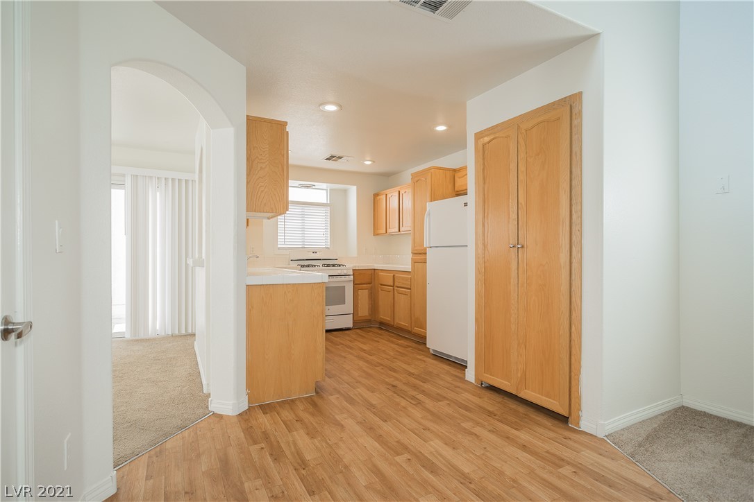 7254 Dicentra Road Las Vegas, NV 89113 - Photo 8 of 20