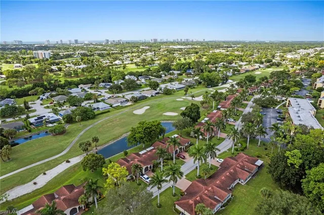 $329,000 | 1037 Forest Lakes Drive, Unit 8D, Naples, FL 34105