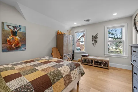 $1,500,000 | 12 University Avenue, Providence, RI 02906