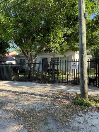 $2,990 | 166 Northwest 68th Terrace, Unit 166, Miami, FL 33150