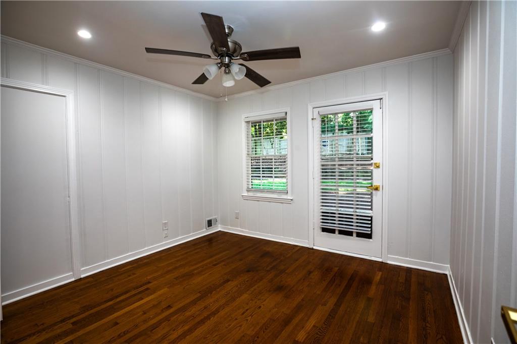 1392 Lively Ridge Road Northeast Atlanta, GA 30329 - Photo 27 of 41