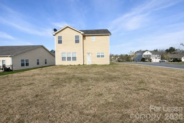 $2,600 | 12881 Clydesdale Drive, Midland, NC 28107