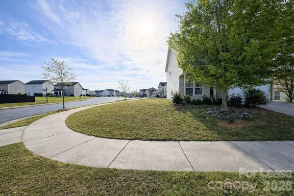 $2,600 | 12881 Clydesdale Drive, Midland, NC 28107