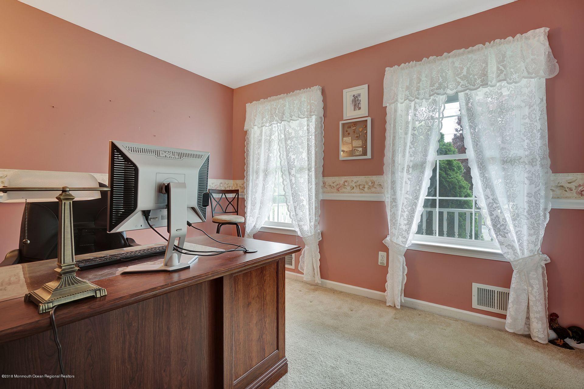 176 Bowsprit Road Manahawkin, NJ 08050 - Photo 12 of 35 13