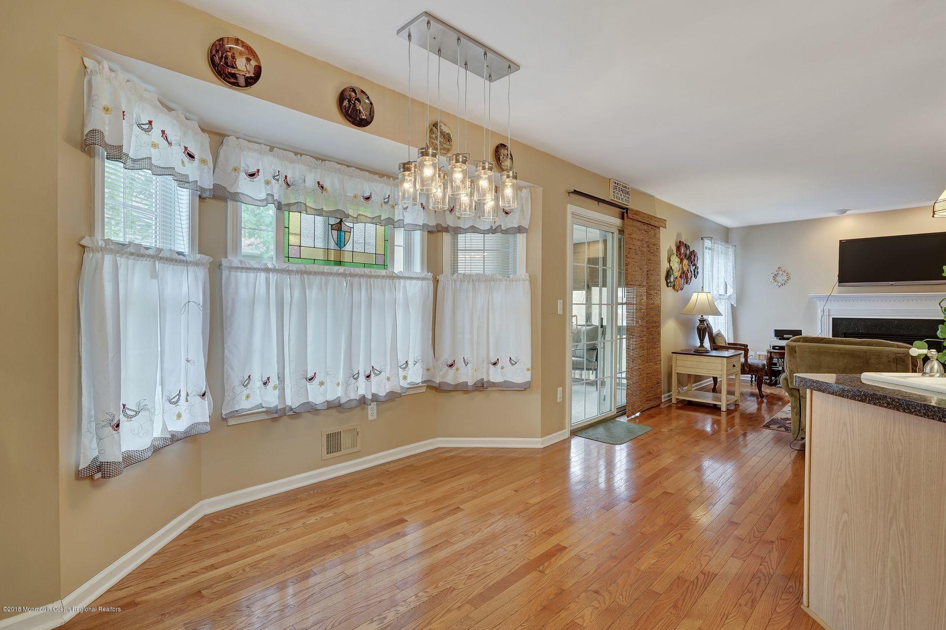 176 Bowsprit Road Manahawkin, NJ 08050 - Photo 15 of 35 19