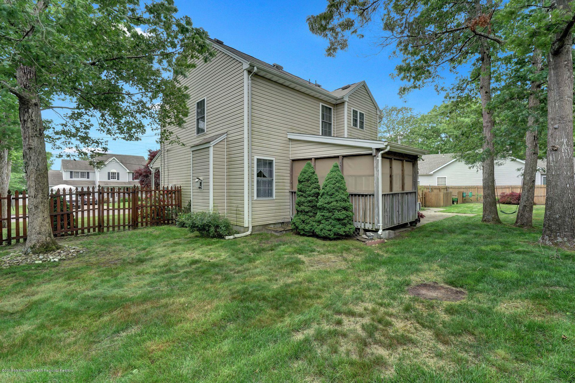 176 Bowsprit Road Manahawkin, NJ 08050 - Photo 33 of 35 43