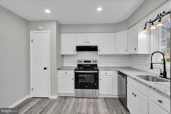 $389,900 | 902 Suellen Drive, Reading, PA 19605
