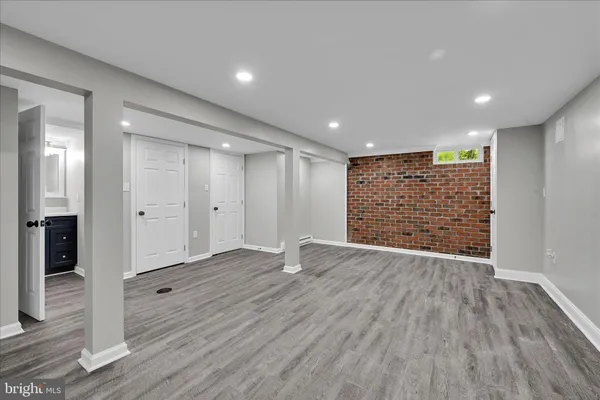 $389,900 | 902 Suellen Drive, Reading, PA 19605