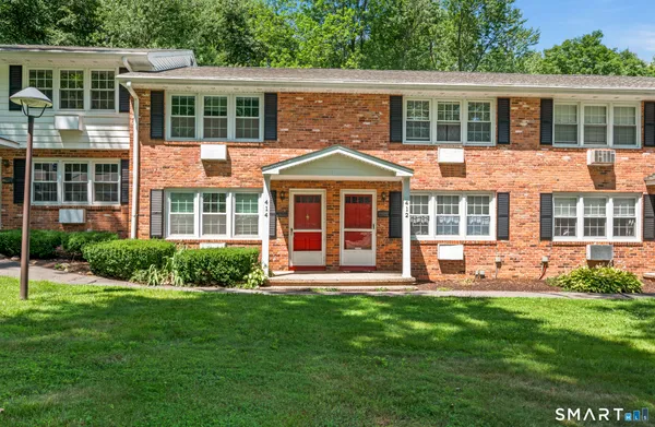 $244,995 | 414 Robin Court, Unit 414, Cheshire, CT 06410