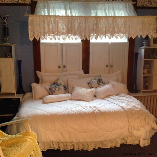 6 Boght Road Colonie, NY 12189 - Photo 9 of 10 Photo 9
