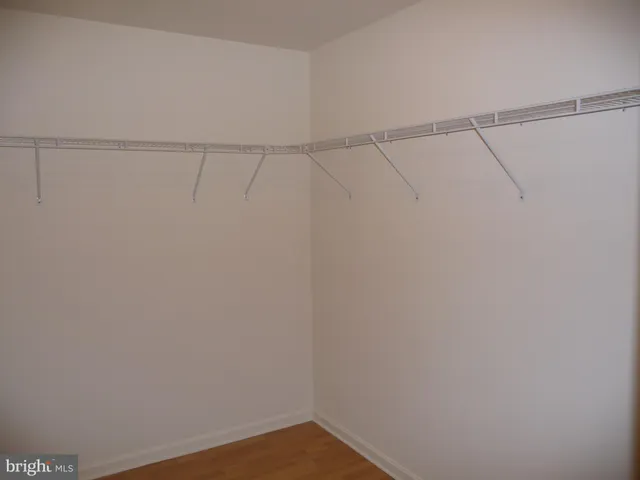 $4,195 | 3517 Forest Drive, Arlington, VA 22206