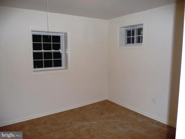 $4,195 | 3517 Forest Drive, Arlington, VA 22206