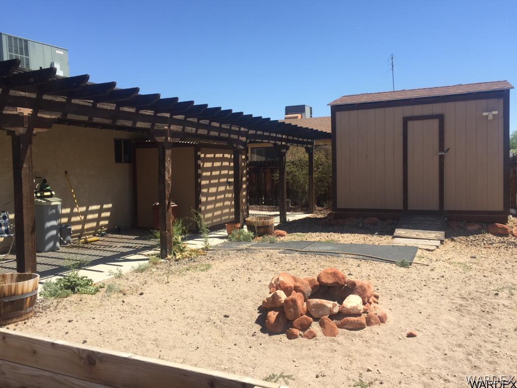 1670 Valencia Road Fort Mohave, AZ 86426 - Photo 4 of 10 Gallery Image 4